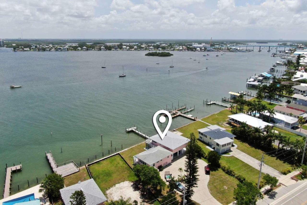 Estero Island Apartment With Boat Dock Fort Myers Beach Exterior foto